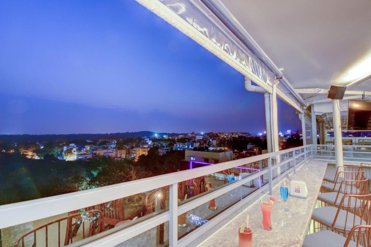 Myspace Dhruva Inn Бангалор Экстерьер фото